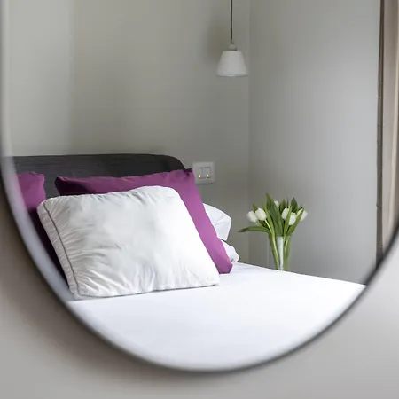 Colosseo Road By Hili 4*