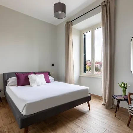 Colosseo Road By Hili Affittacamere 4*