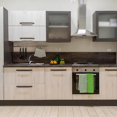 Affittacamere Colosseo Road By Hili 4*