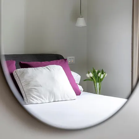 Colosseo Road By Hili 4*