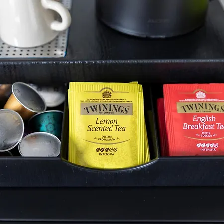 Colosseo Road By Hili Affittacamere